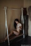 태국 중국인 여성모델 "페리" 대규모 일상 생활 모습이 사적인 BDSM 남녀가 모두 사적으로 먹는 모습을 많이 보여준다