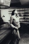 태국 중국인 여성모델 "페리" 대규모 일상 생활 모습이 사적인 BDSM 남녀가 모두 사적으로 먹는 모습을 많이 보여준다