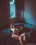 태국 중국인 여성모델 "페리" 대규모 일상 생활 모습이 사적인 BDSM 남녀가 모두 사적으로 먹는 모습을 많이 보여준다