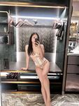 태국 중국인 여성모델 "페리" 대규모 일상 생활 모습이 사적인 BDSM 남녀가 모두 사적으로 먹는 모습을 많이 보여준다