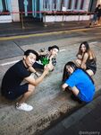 태국 중국인 여성모델 "페리" 대규모 일상 생활 모습이 사적인 BDSM 남녀가 모두 사적으로 먹는 모습을 많이 보여준다