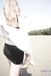 【2025年新流】，推特八字大奶，露臉反差婊【Emma18Y】付費劇情福利，女鄰居失戀酒醉街邊，被路人撿屍