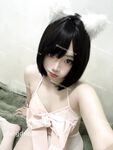 [2025 New Stream] Cute Lolita Bitch! Twitter Face Welfare Ji [Little Lamb Meow] Heavy threshold view, naked dance, anal enema, props masturbation