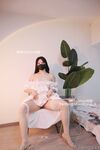 Twitter 440,000 tagahanga Loli network dilaw na "Miao Jiang" "MiaoMjiang" NG malakihang erotikong sayaw pribadong larawan sinaunang kasuutan itim na seda mahabang binti Chinese at Western mixed style na hubad na sayaw