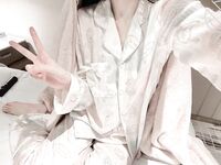-海角女色狼『雅雅想睡亲哥』钻石贴合集，女追男隔层纱爆操失禁白浆流一床，淫荡的小逼逼被哥哥操喷了一床的尿