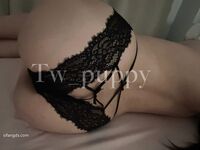 推特网黄大奶蜂腰肥臀福利姬【雨滴Tw_puppy】自慰揉奶