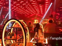 Cape [Sister who can squirt] KTV rape sister follow-up 40-After fucking in the bar bathroom, I took her back to the hotel to continue fucking her drunken sister, and then anal sex after inserting her pussy, and finally cummed into her anus full of semen