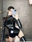 Jalang kontras bernilai tinggi terbaik Douyin Chen Nini, susuk tubuh sempurna, kaki panjang, stoking hitam, kasut tumit tinggi kecil, koleksi pemandangan