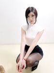 Jalang kontras bernilai tinggi terbaik Douyin Chen Nini, susuk tubuh sempurna, kaki panjang, stoking hitam, kasut tumit tinggi kecil, koleksi pemandangan
