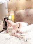 Hot contrast sexy beauty "Tutu" at ang kanyang mga girlfriends VIP group Xiuhe group wedding dress face oral sex, magandang sexy wedding bride super contrast full version welfare ①
