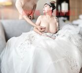 Hot contrast sexy beauty "Tutu" at ang kanyang mga girlfriends VIP group Xiuhe group wedding dress face oral sex, magandang sexy wedding bride super contrast full version welfare ①