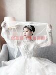 Hot contrast sexy beauty "Tutu" at ang kanyang mga girlfriends VIP group Xiuhe group wedding dress face oral sex, magandang sexy wedding bride super contrast full version welfare ①