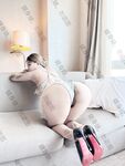 Hot contrast sexy beauty "Tutu" at ang kanyang mga girlfriends VIP group Xiuhe group wedding dress face oral sex, magandang sexy wedding bride super contrast full version welfare ①