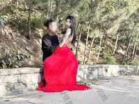 Hot contrast sexy beauty "Tutu" at ang kanyang mga girlfriends VIP group Xiuhe group wedding dress face oral sex, magandang sexy wedding bride super contrast full version welfare ①