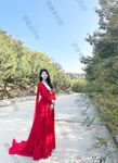 Hot contrast sexy beauty "Tutu" at ang kanyang mga girlfriends VIP group Xiuhe group wedding dress face oral sex, magandang sexy wedding bride super contrast full version welfare ①