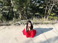 Hot contrast sexy beauty "Tutu" at ang kanyang mga girlfriends VIP group Xiuhe group wedding dress face oral sex, magandang sexy wedding bride super contrast full version welfare ①