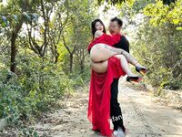 Hot contrast sexy beauty "Tutu" at ang kanyang mga girlfriends VIP group Xiuhe group wedding dress face oral sex, magandang sexy wedding bride super contrast full version welfare ①