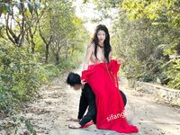 Hot contrast sexy beauty "Tutu" at ang kanyang mga girlfriends VIP group Xiuhe group wedding dress face oral sex, magandang sexy wedding bride super contrast full version welfare ①