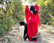 Hot contrast sexy beauty "Tutu" at ang kanyang mga girlfriends VIP group Xiuhe group wedding dress face oral sex, magandang sexy wedding bride super contrast full version welfare ①