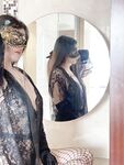 Hot contrast sexy beauty "Tutu" at ang kanyang mga girlfriends VIP group Xiuhe group wedding dress face oral sex, magandang sexy wedding bride super contrast full version welfare ①
