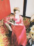 Hot contrast sexy beauty "Tutu" at ang kanyang mga girlfriends VIP group Xiuhe group wedding dress face oral sex, magandang sexy wedding bride super contrast full version welfare ①