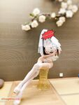 Hot contrast sexy beauty "Tutu" at ang kanyang mga girlfriends VIP group Xiuhe group wedding dress face oral sex, magandang sexy wedding bride super contrast full version welfare ①
