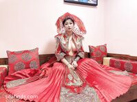 Hot contrast sexy beauty "Tutu" at ang kanyang mga girlfriends VIP group Xiuhe group wedding dress face oral sex, magandang sexy wedding bride super contrast full version welfare ①