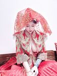 Hot contrast sexy beauty "Tutu" at ang kanyang mga girlfriends VIP group Xiuhe group wedding dress face oral sex, magandang sexy wedding bride super contrast full version welfare ①