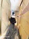 Hot contrast sexy beauty "Tutu" at ang kanyang mga girlfriends VIP group Xiuhe group wedding dress face oral sex, magandang sexy wedding bride super contrast full version welfare ②