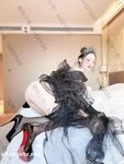 Hot contrast sexy beauty "Tutu" at ang kanyang mga girlfriends VIP group Xiuhe group wedding dress face oral sex, magandang sexy wedding bride super contrast full version welfare ②