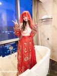 Hot contrast sexy beauty "Tutu" at ang kanyang mga girlfriends VIP group Xiuhe group wedding dress face oral sex, magandang sexy wedding bride super contrast full version welfare ②
