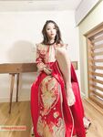 Hot contrast sexy beauty "Tutu" at ang kanyang mga girlfriends VIP group Xiuhe group wedding dress face oral sex, beautiful sexy wedding bride super contrast full version welfare ③ Xiuhe