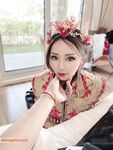 Hot contrast sexy beauty "Tutu" at ang kanyang mga girlfriends VIP group Xiuhe group wedding dress face oral sex, beautiful sexy wedding bride super contrast full version welfare ③ Xiuhe