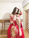 Hot contrast sexy beauty "Tutu" at ang kanyang mga girlfriends VIP group Xiuhe group wedding dress face oral sex, beautiful sexy wedding bride super contrast full version welfare ③ Xiuhe