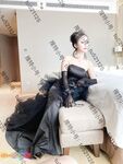 Hot contrast sexy beauty "Tutu" at ang kanyang mga girlfriends VIP group Xiuhe group wedding dress face oral sex, beautiful sexy wedding bride super contrast full version welfare ③ Xiuhe