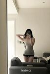 2025年2月最新流出，推特约炮大神【mr__polarbear】，3P双飞女女玩的起飞，学生妹。娇小玲珑，抱起来又操又打屁股