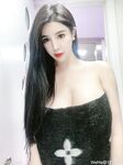 漫画身材颜值巨乳【猪小七】260万粉博主,奶比头还大，人间极品尤物