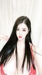 漫画身材颜值巨乳【猪小七】260万粉博主,奶比头还大，人间极品尤物