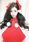 漫画身材颜值巨乳【猪小七】260万粉博主,奶比头还大，人间极品尤物