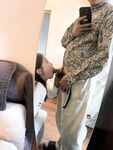 顏值嫩妹【採花小盜(caihuaxiaothief)】被主人圈養的小母狗,露出，聖水
