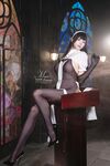 Yiko湿润兔- 25.01月作品布道圣女