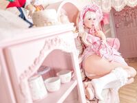 Yiko Wet Rabbit - 25.01 งาน "Velvet Powder" Little Dance