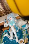 Yiko Wet Rabbit - Kerja 25.01 bulan "Peremajaan Tangan Ajaib-Floren" E:ku