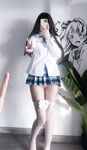 210,000 followers on Twitter, the ultimate beautiful girl, squirting loli princess [rabbit loves squirting] uniforms exposed outdoors, props crape myrtle squirt