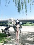 210,000 followers on Twitter, the ultimate beautiful girl, squirting loli princess [rabbit loves squirting] uniforms exposed outdoors, props crape myrtle squirt