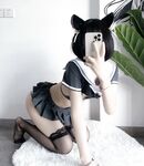 210,000 followers on Twitter, the ultimate beautiful girl, squirting loli princess [rabbit loves squirting] uniforms exposed outdoors, props crape myrtle squirt