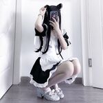 210,000 followers on Twitter, the ultimate beautiful girl, squirting loli princess [rabbit loves squirting] uniforms exposed outdoors, props crape myrtle squirt