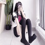 210,000 followers on Twitter, the ultimate beautiful girl, squirting loli princess [rabbit loves squirting] uniforms exposed outdoors, props crape myrtle squirt