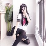 210,000 followers on Twitter, the ultimate beautiful girl, squirting loli princess [rabbit loves squirting] uniforms exposed outdoors, props crape myrtle squirt