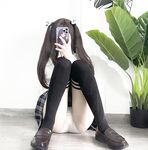 210,000 followers on Twitter, the ultimate beautiful girl, squirting loli princess [rabbit loves squirting] uniforms exposed outdoors, props crape myrtle squirt